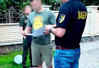 На корупції викрито мера одного з міст на Закарпатті та голову райради