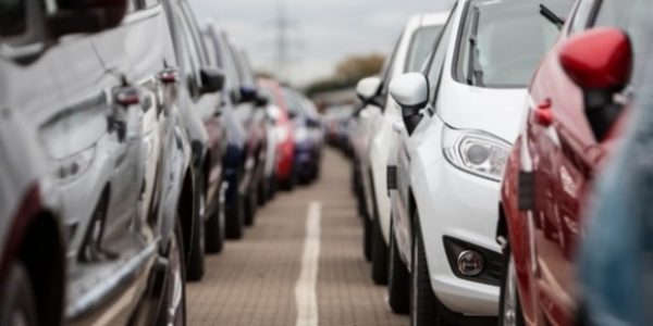 В Украине на треть увеличился спрос на гибридные авто