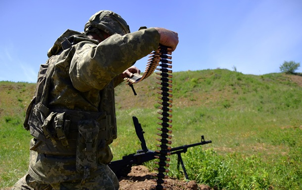 ВСУ получит стрелковое оружие и боеприпасы из Канады