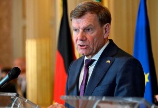 ФРГ, Франция, Англия намерены провести консультации по ядерной программе Ирана