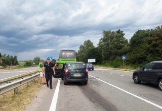 В ДТП под Ровно получили травмы трое детей