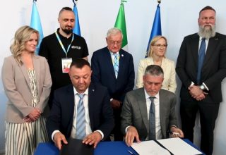 Україна планує організувати спільне виробництво пороху зі Сполученими Штатами Америки