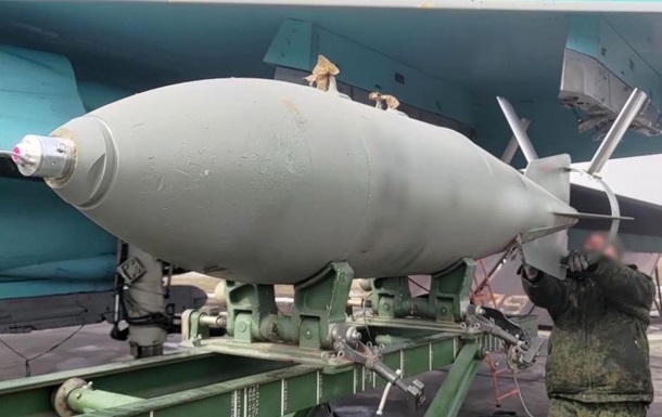 РФ сбросила рекордное число УАБов на Украину