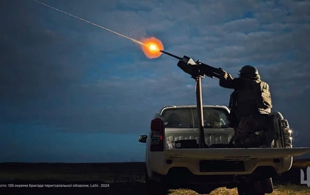 Ночная атака беспилотников: имеются попадания на 13 объектах