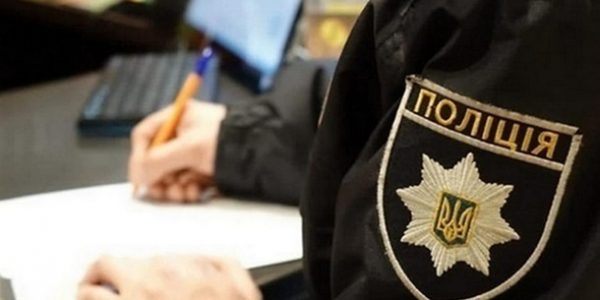 В Киеве юноша выскочил из окна школы