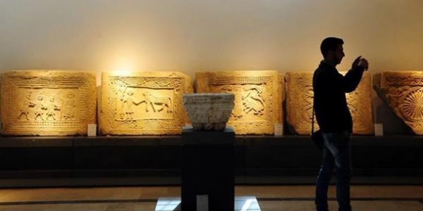Из музея в Дамаске похитили шесть древних статуй