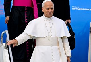 Папа Римський розпочав перший закордонний вояж