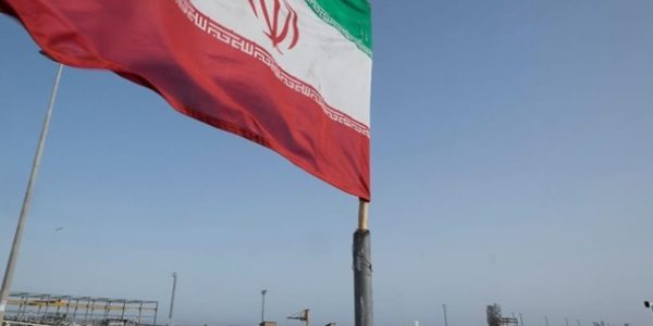 В Иране утверждают, что не ведут переговоры с США