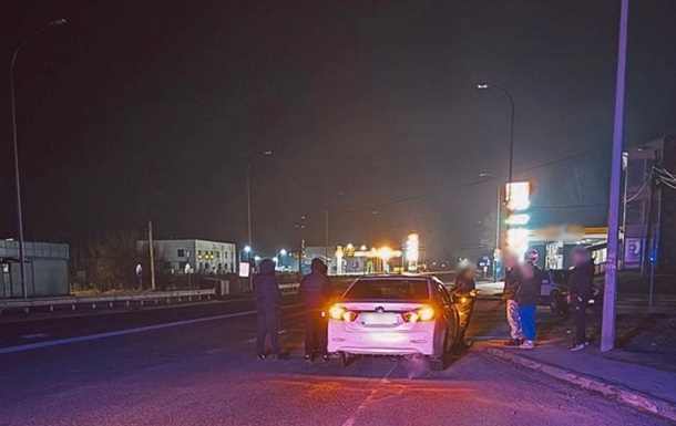 Возле Киева правоохранитель сбил 20-летнюю девушку на пешеходном переходе