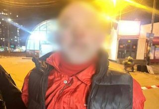 У Києві іноземець загрожував перехожим гранатою