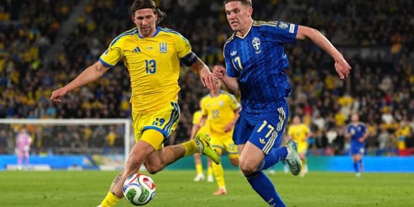 Три гола Дьекереша против одного Пономаренко