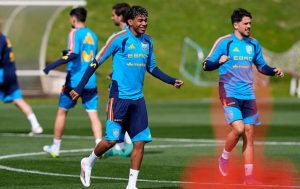 Барселона обратилась к сборной Испании по поводу Ямаля