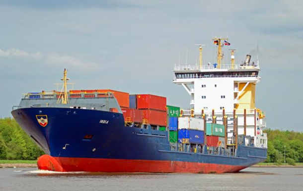 США убрали три российских судна из санкционного списка