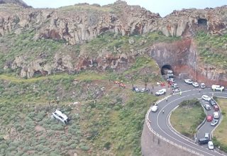 На Канарських островах перекинувся автобус із туристами, є постраждалі