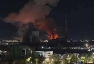 У Бухаресті на електростанції стався вибух та велика пожежа