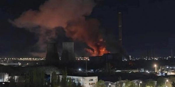 В Бухаресте на электростанции произошёл взрыв и крупный пожар