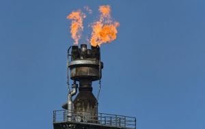 СМИ назвали срок возобновления перекачки нефти по Дружбе