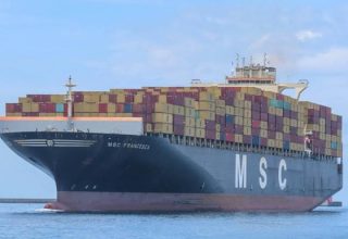 Іран повідомив про захоплення двох суден в Ормузькій протоці