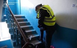 Ученице, которая травмировала ровесницу, предъявили подозрение