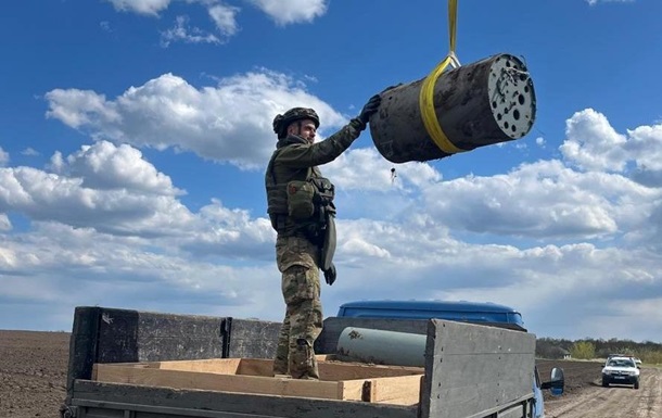 На Кировоградщине нейтрализовали ракету с двумя зарядами по 400 кг