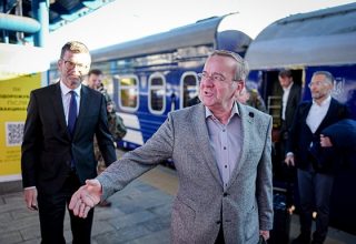 До Києва з візитом приїхав міністр оборони Німеччини