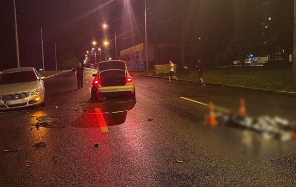 Смертельна ДТП у Харкові: збило один автомобіль, тіла відкинуло на інший
