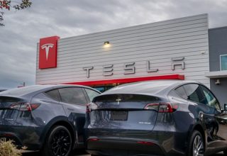 Tesla знову зайняла лідируючу позицію на глобальному ринку електромобілів