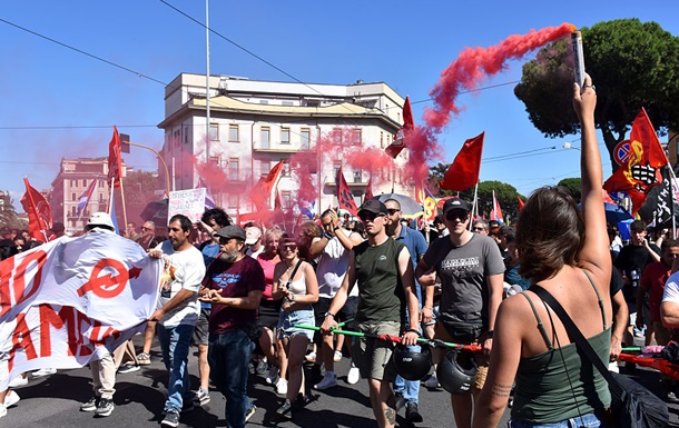 В Риме состоялся массовый митинг против мигрантов