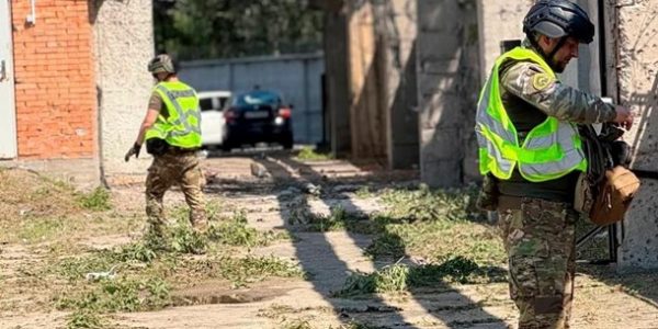 После обстрела Киева в Оболонском районе были найдены кассетные боеприпасы