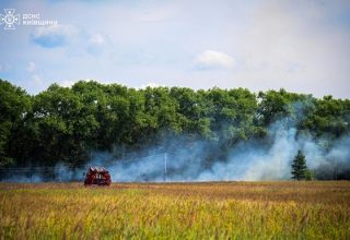 Рятувальники повністю загасили спалах у Чорнобильській зоні
